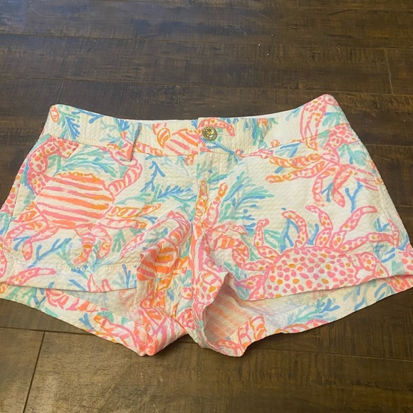 Lily Pulitzer Getting Steamy Resort The Walsh shorts - Picture 2 of 10